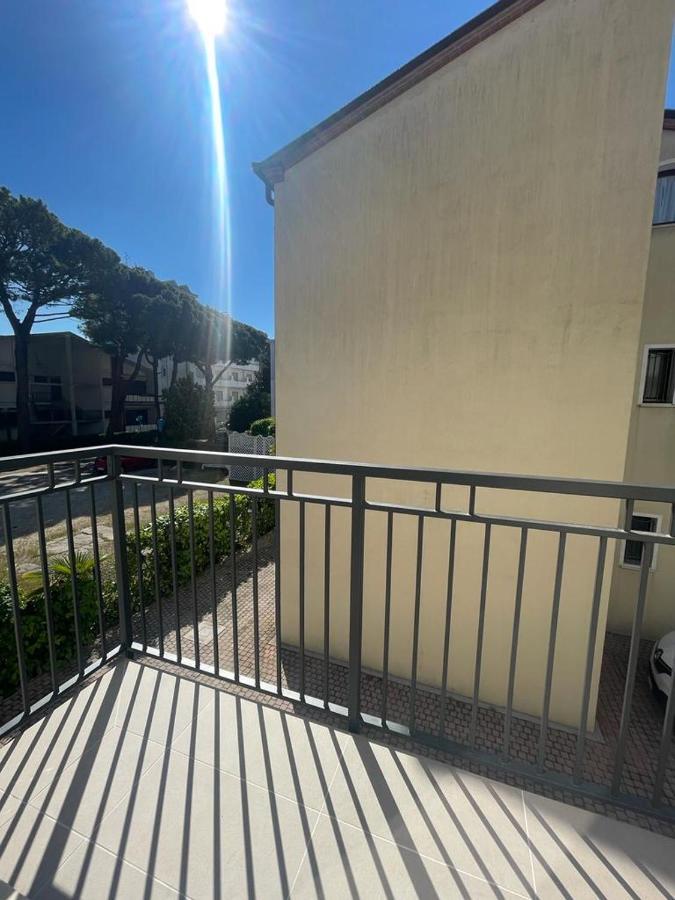 Villa Emma -Walterigato Apartments Solo Per Famiglie リド・ディ・イエゾロ エクステリア 写真